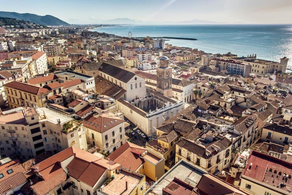 Nizza Apartment In Centro Salerno Ngoại thất bức ảnh